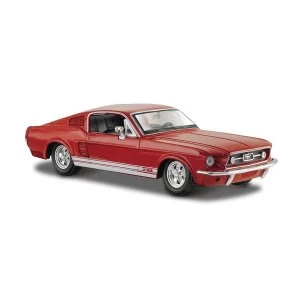 1:24 1967 Ford Mustang GT Diecast Model