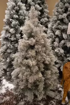 4ft, 5ft, 6ft, 7ft or 8ft Snowy Vancouver Artificial Christmas Tree Green