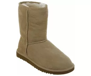 UGG Classic Short Sheepskin Lined Boots, Chestnut, Size 10, Men