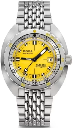 Doxa Watch SUB 300 COSC Divingstar Bracelet