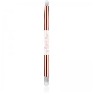 essence 2 in 1 CC and Contour Brush