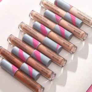 First Aid Beauty Hello FAB Bendy Avocado Concealer 4.8g (Various Shades) - Ivory