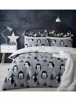 Catherine Lansfield Cosy Penguin Fleece Christmas Duvet Cover Set