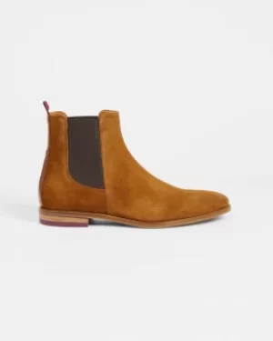 Round-toed Chelsea Boot