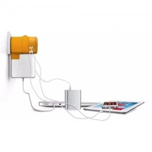 Oneadaptr TWIST PLUS+ World 4x USB and Macbook Charge Station - Yellow