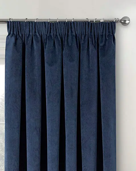 Oxford Thermal Velvet Curtain Navy 117 x 183cm YK67426