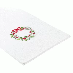 Le Chateau Textiles Christmas Garland Table Runner