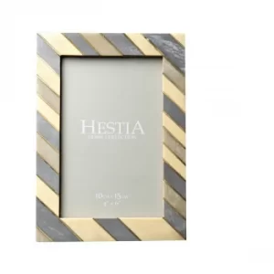 Hestia Marbled Resin Photo Frame with Brass Inlay 4" x 6"