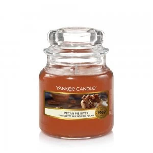 Yankee Candle Pecan Pie Bites scented candle 104g