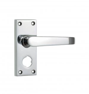 Wickes New York Victorian Straight Privacy Door Handle - Chrome 1 Pair
