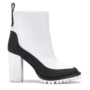 Boss Oyster Bootie90-N - White