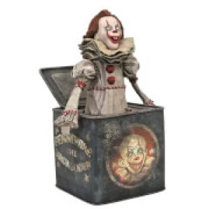 Diamond Select It Chapter Two Gallery PVC Diorama Pennywise in Box 23cm