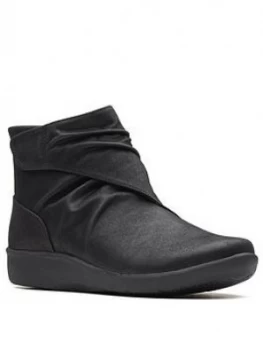 Clarks Clarks Cloudsteppers Sillian Tana Ankle Boot