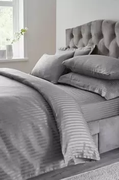 300TC Sateen Striped Oxford Duvet Set With Oxford Pillowcase/s
