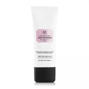 The Body Shop Skin Defence Multi- Protection Light Essence SPF 50 Pa +++