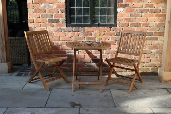 Royalcraft York 2 Seater Bistro Set: 70cm Round Folding York Table with 2 Manhattan Folding Chairs Natural