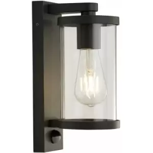 1-light outdoor wall light with pir - Black with clear glass