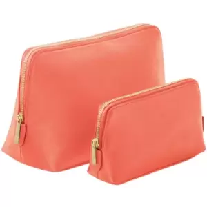 Boutique Leather-Look PU Toiletry Bag (M) (Coral) - Bagbase