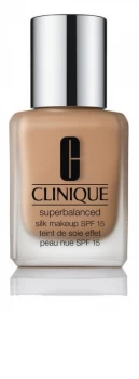 Clinique Superbalanced Silk Makeup SPF15 Silk Vanilla