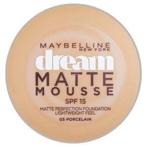 Maybelline Dream Matte Mousse Foundation 05 Porcelain 30ml Nude