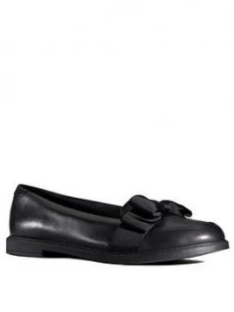 Clarks Youth Scala Shine Bow Loafers - Black