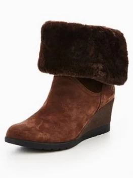 UGG Edelina Calf Boots Brown Size 5 Women