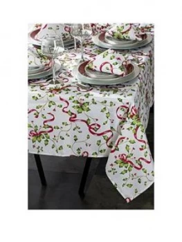 Waterside 9 Piece Holly Table Linen Set