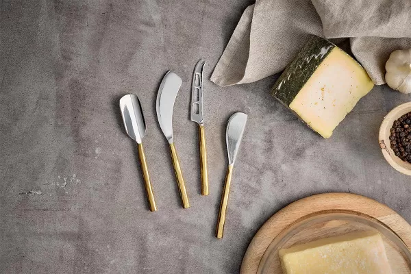 Nkuku Darsa Cheese Knife Set Set Of 4 Serveware Gold Approx 14 cm