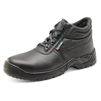 Non Metallic Chukka Boot Black - Size 10.5