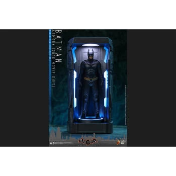 Hot Toys DC Comics Batman: Arkham Knight/Series 1 - Batman (2008 Movie Suit/with Armory)