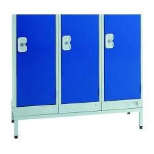 Locker Stand For Use With 300mm Deep Lockers MC00130