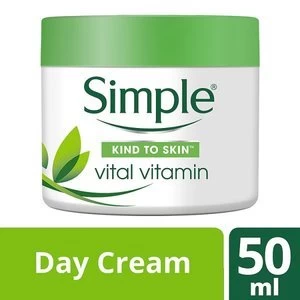 Simple Kind To Skin Vital Vitamin Day Cream SPF 15 50ml