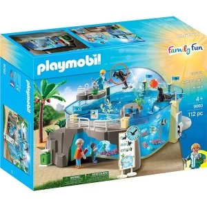 Playmobil Family Fun Aquarium with Fillable Water Enclosure