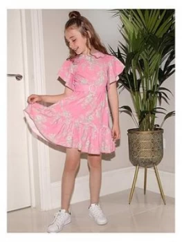 Chi Chi London Girls Kaitlin Angel Sleeve Dress - Pink