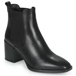 Tamaris HAVAIL womens Low Ankle Boots in Black