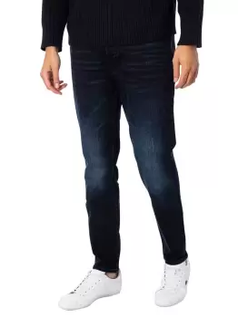 634 Tapered Fit Jeans