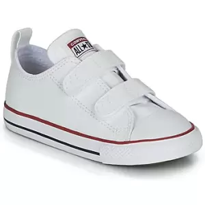 Converse CHUCK TAYLOR ALL STAR 2V - OX boys's Childrens Shoes Trainers in White - Sizes 2 toddler,3 toddler,4 toddler,10 toddler