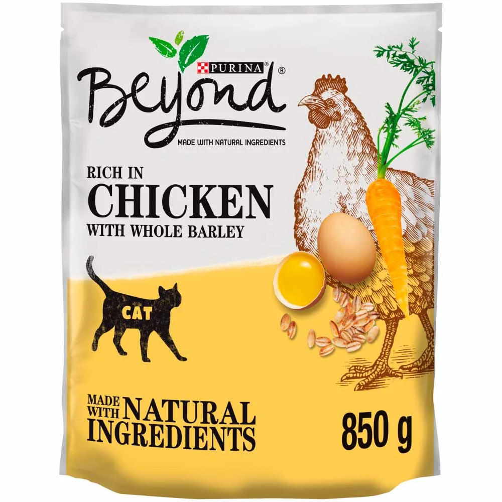 Purina Beyond Simply Dry Cat Food Rich in Chicken 850g