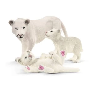 SCHLEICH Wild Life Lion Mother with Cubs Toy Figures