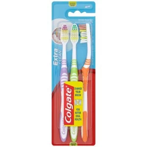 Colgate Extra Clean Toothbrushes - 3 Pack