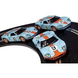 Ford GT40 1968 Gulf Triple Pack Limited Edition 1:32 Scalextric Car