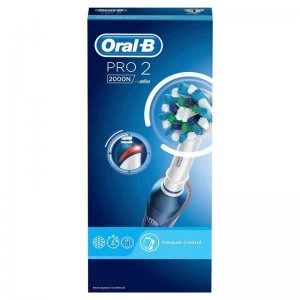 Oral B Pro 2000 Cross Action Rechargeable Toothbrush