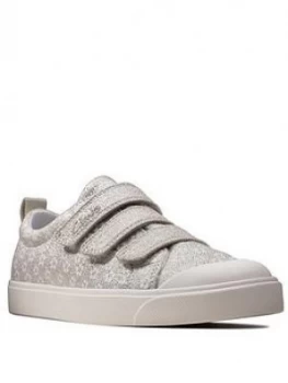 Clarks Childrens City Vibe Canvas Shoe - Silver