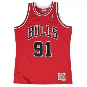Mitchell And Ness Nba Chicago Bulls 1997-98 Dennis Rodman Swingman Jersey 2.0, Scarlett Bulls, Male, Basketball Jerseys, SMJYGS18154-CBUSCAR9
