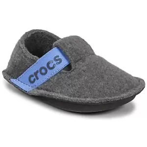 Crocs CLASSIC SLIPPER K boys's Childrens Slippers in Grey. Sizes available:11 kid,13 kid,1 kid,3 kid,8 toddler,4 toddler,7 toddler,9 toddler,10 kid,12