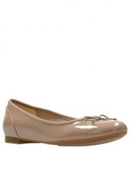 Clarks Couture Bloom Ballerina - Nude Patent, Nude Patent, Size 6, Women