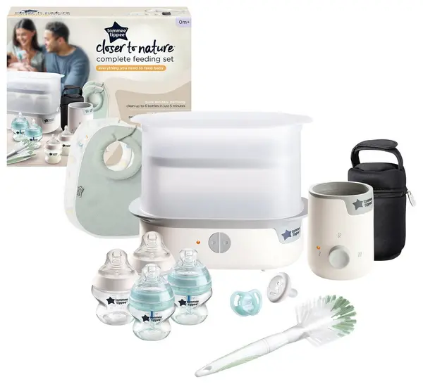 Tommee Tippee Tommee Tippee New Complete Feeding Kit White