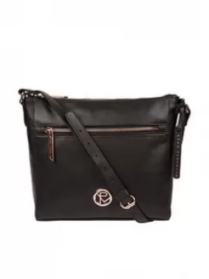 Pure Luxuries London Black 'Byrne' Leather Cross Body Bag