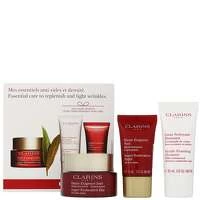 Clarins Essential Care to Replenish and Fight Wrinkles Gift Set