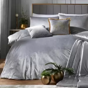 Laurence Llewelyn-Bowen Montrose Silver Duvet Cover and Pillowcase Set Silver